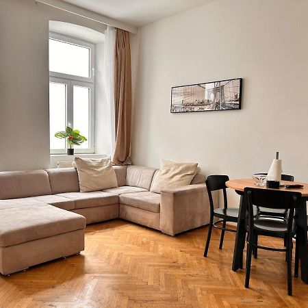 Spacious Central 4-Room Suite For 6 - Near Subway Vídeň Exteriér fotografie
