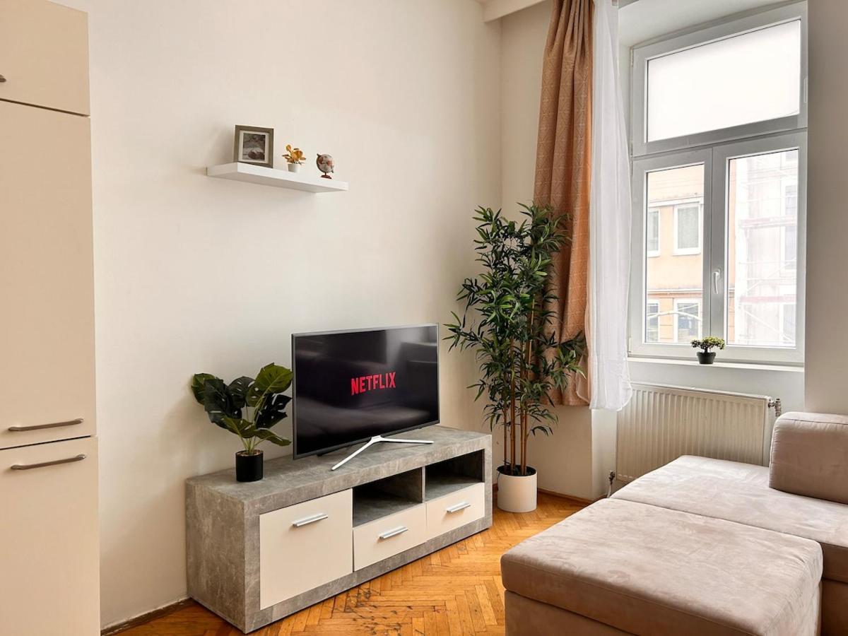 Spacious Central 4-Room Suite For 6 - Near Subway Vídeň Exteriér fotografie