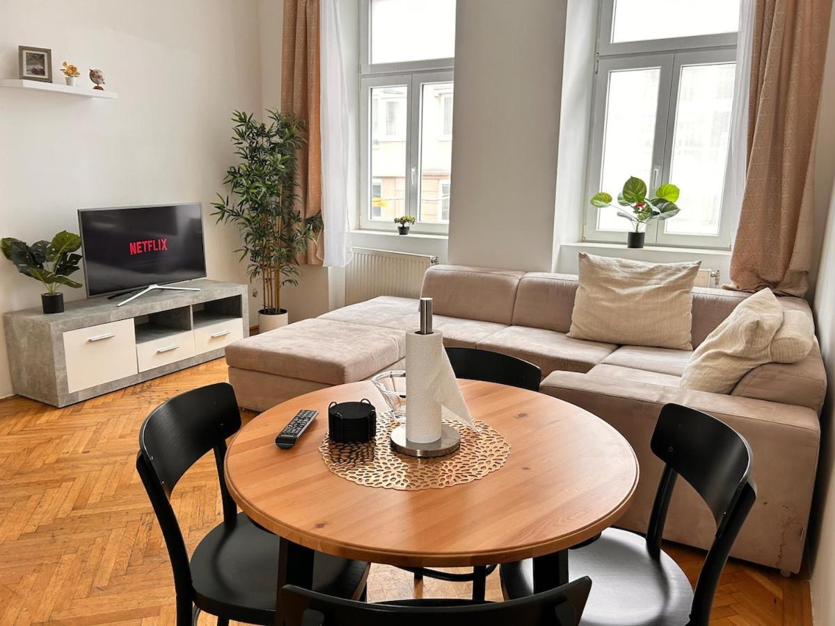 Spacious Central 4-Room Suite For 6 - Near Subway Vídeň Exteriér fotografie